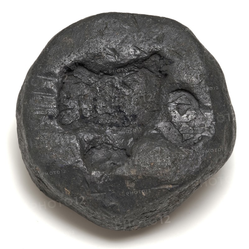 Lead weight with top calibration and other stamps, weight soil finding lead metal, grams cast Loden weight. Top holling Conical