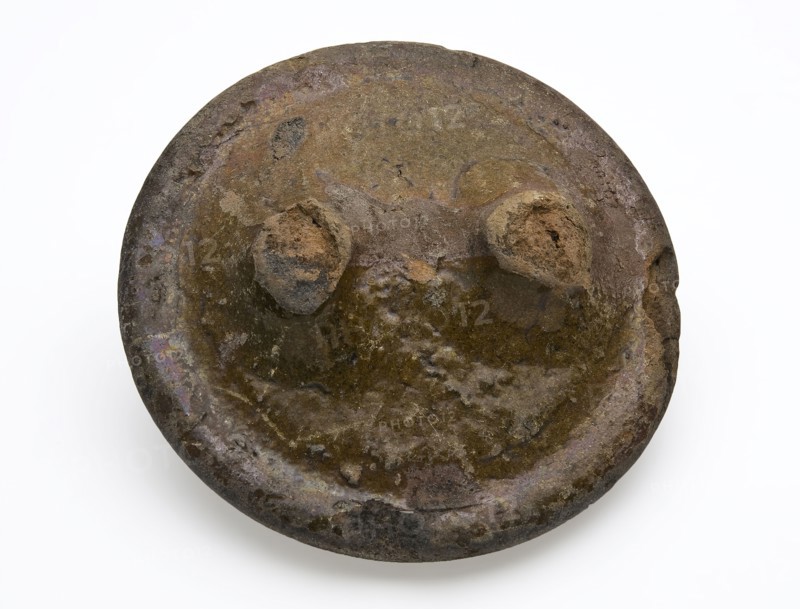 Earthenware lid, red shard, partly glazed, lid closure soil found ceramic earthenware glaze lead glaze, hand turned hand shaped