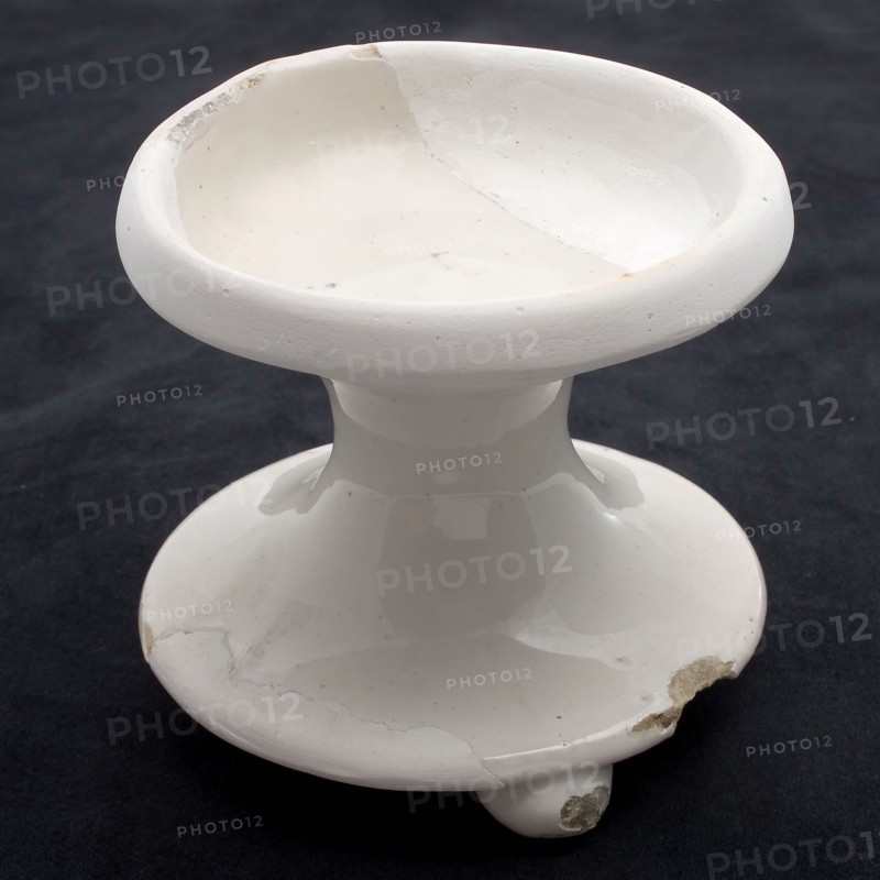 Earthenware salt bowl, salt vessel on foot, white glazed, salt bowl salt barrel tableware container earth discovery ceramics