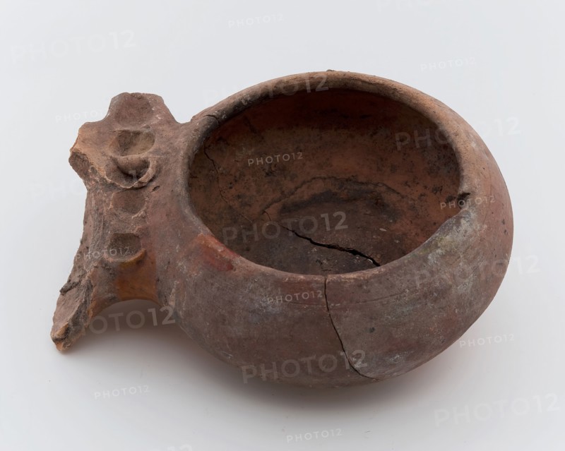 Earthenware nap, sparingly glazed, decorated with fingerprints, part of larger whole, nap bowl holder earth discovery ceramics