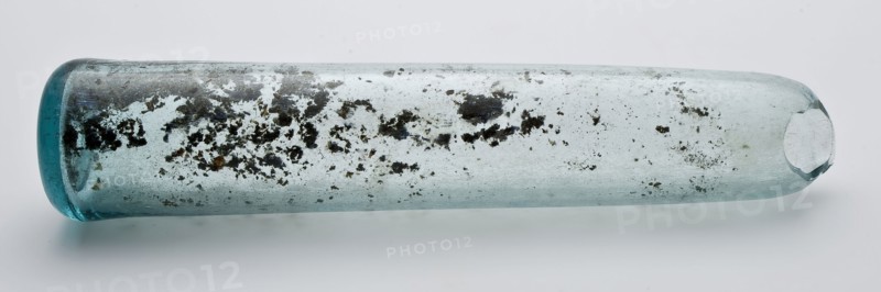 Fragment of bottom, body and starter neck of (pharmacists) stock bottle, pharmacy bottle perfume bottle storage bottle bottle