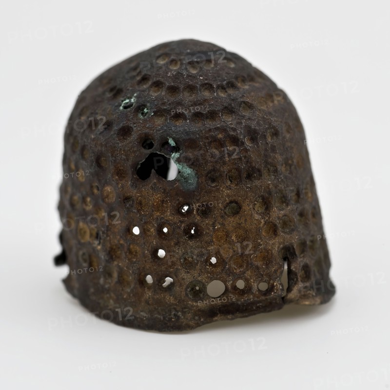 Copper molded thimble, thimble sewing kit soil find copper metal, cast Copper cast thimble spirally left twisted on the top