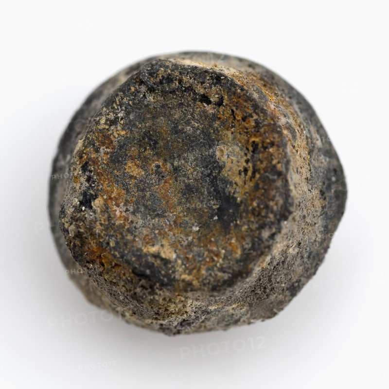 Lead disc, conical, possible weight, weight ground find lead metal, gram cast Disc shaped slightly tapered solid metal object