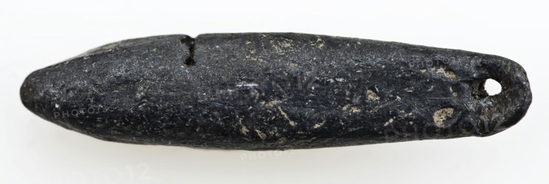 Drop-shaped lead weight, fishing lead, lead weight ground find lead metal, cast drilled Stretched drop-shaped solid metal object