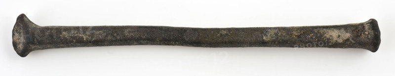 Three pewter spoon stalks without container, the largest of which has an onset, spoon cutlery soil find tin metal largest, cast