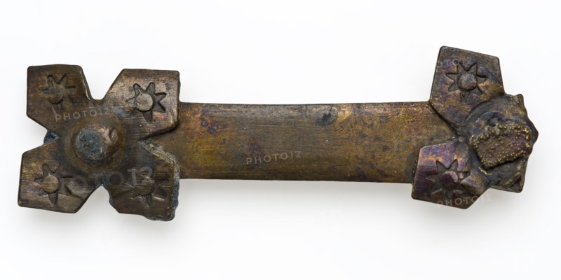 Decorative fittings with four-leaf ornament and stamping, decorative fittings ground find copper metal, whipped riveted stamped