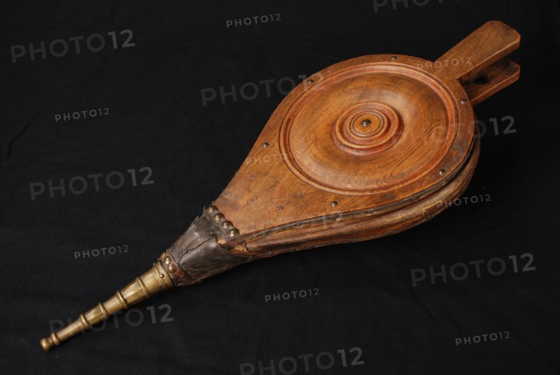 Wooden bellows with brass spouts, bellows equipment wood brass leather, d 5.5