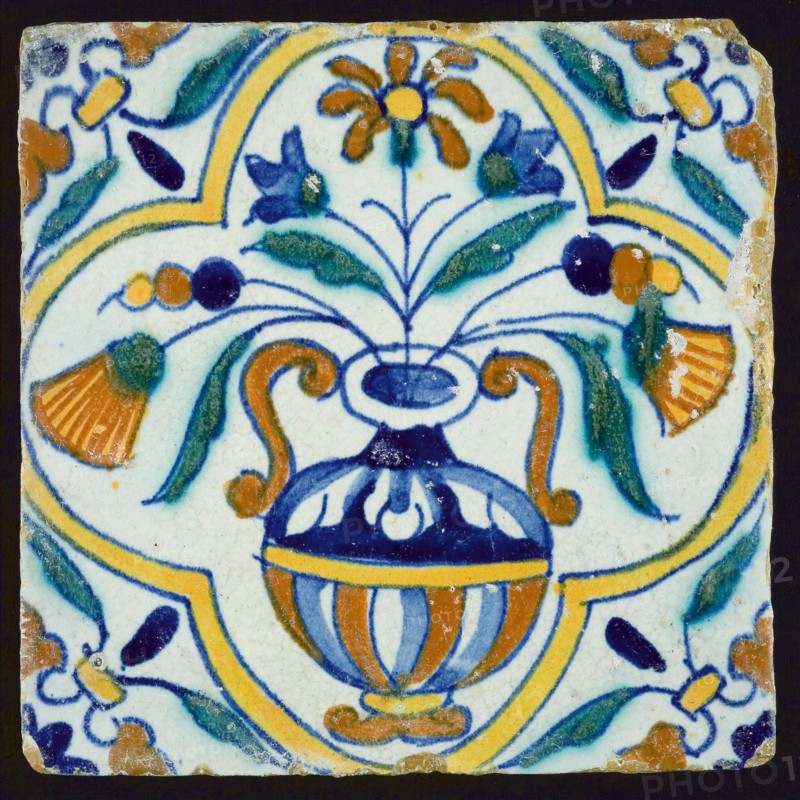 Polychrome flowerpot tile, corner motif wing leaf, wall tile tile sculpture ceramic earthenware glaze, baked 2x glazed painted