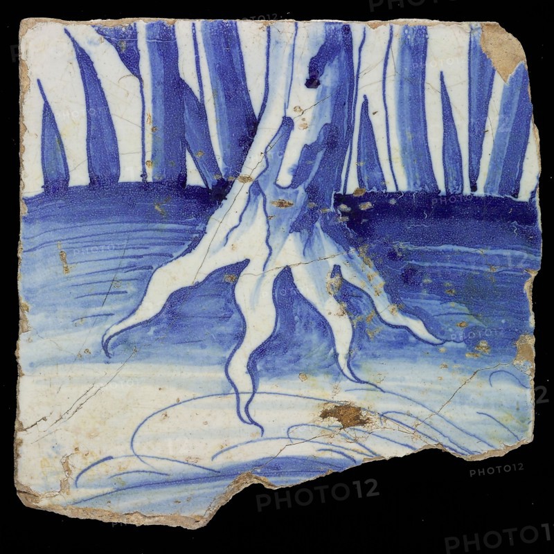 Blue tile with tail of rooster and plant stalks, chimney pilaster of 13 tiles, tree of bunches of grapes