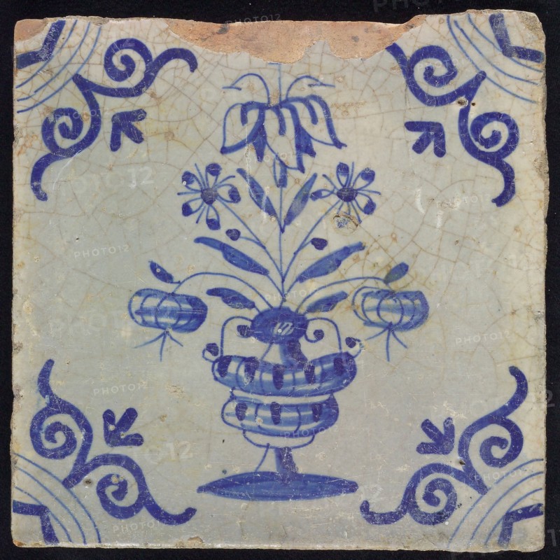 BC, Flower tile, flowerpot in blue on white, corner motif large ox head, wall tile tile sculpture ceramics pottery glaze, baked