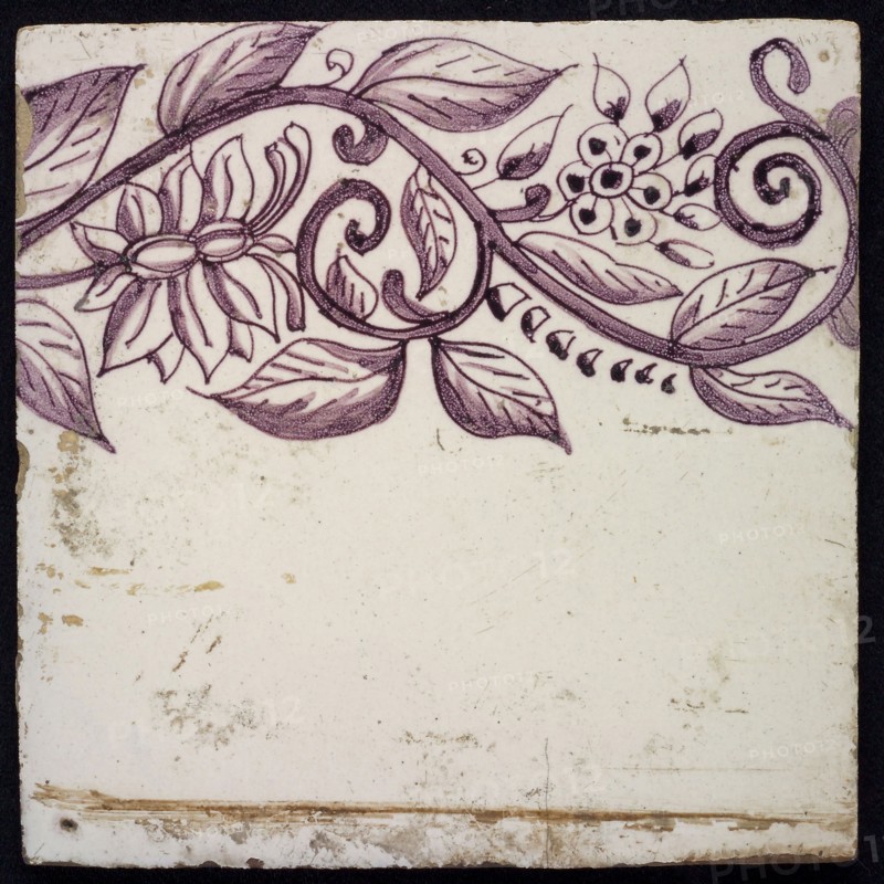 Border tile in purple with sling decoration of two flowers, leaves, yellow pottery, edge tile wall tile tile sculpture ceramic