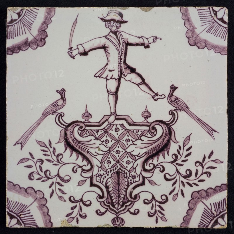 tile manufacturer: Aalmis, Cartouche tile, purple; acrobat, corner motif quarter rosette, wall tile tile sculpture ceramic