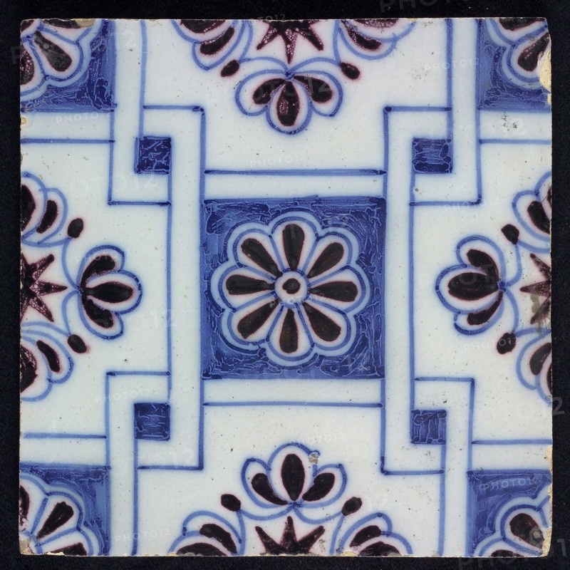 Ornament tile, blue on white, central square decor with purple rosette, along two blue diagonals diamond pattern, with flowers