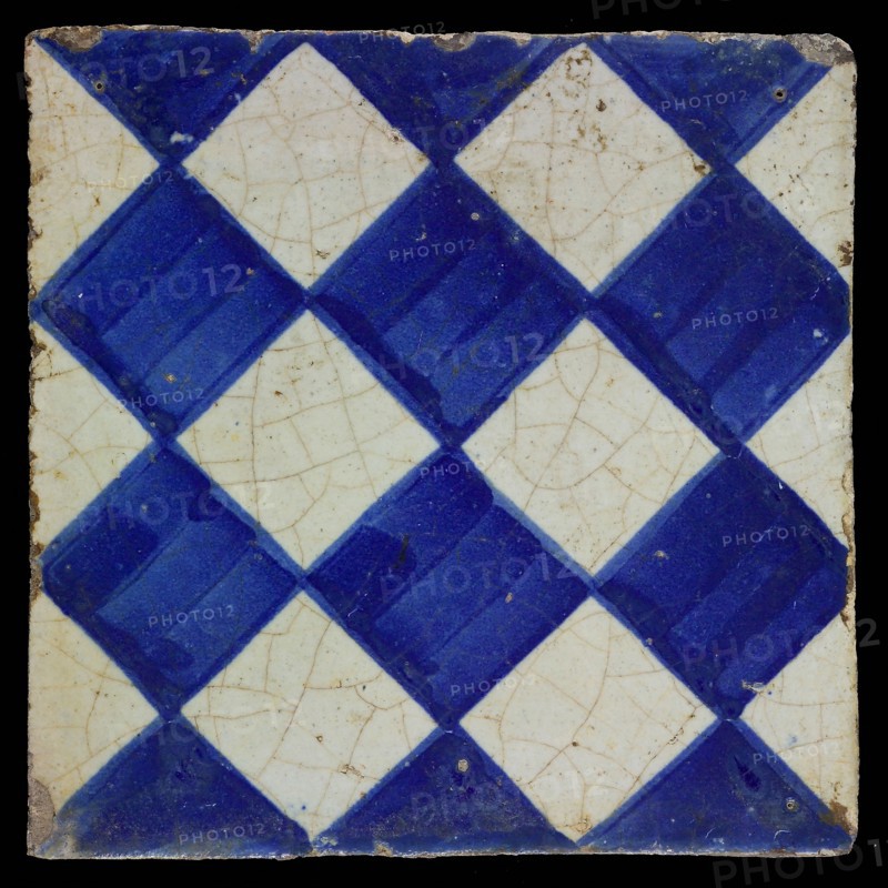 Ornament tile, checkerplate motif, small windows, floor tile tile images ceramic earthenware glaze, Blue on white with dark blue