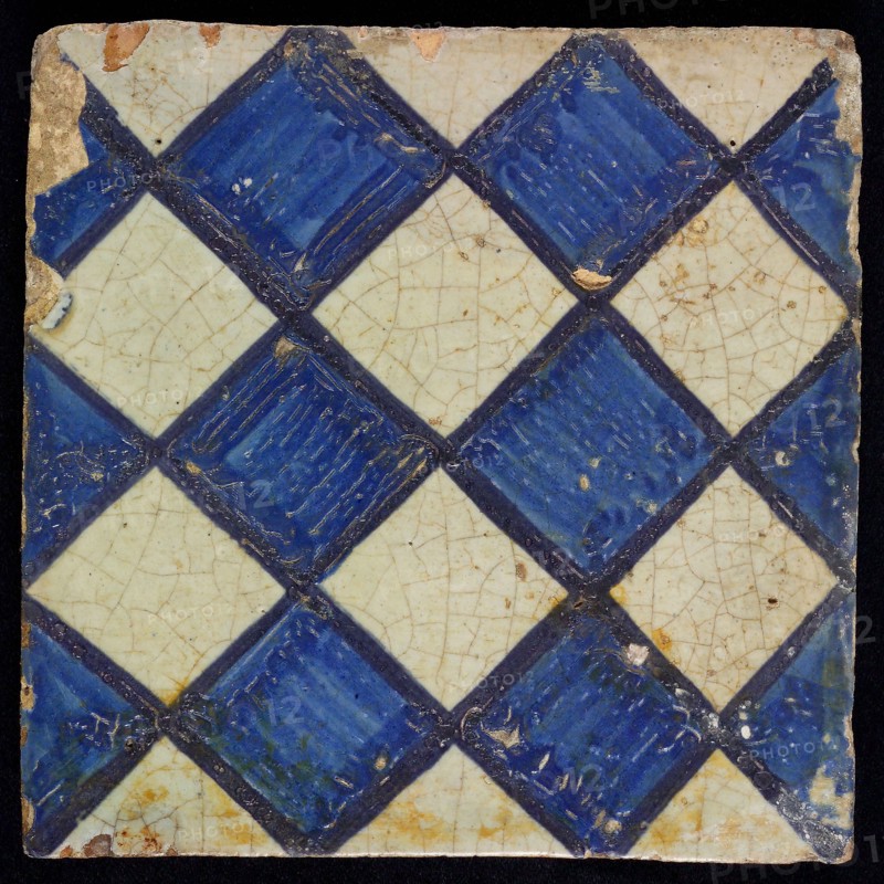 Ornament tile, blue on gray, with light blue brushed check pattern and dark blue frame, as checkerplate, small windows, floor