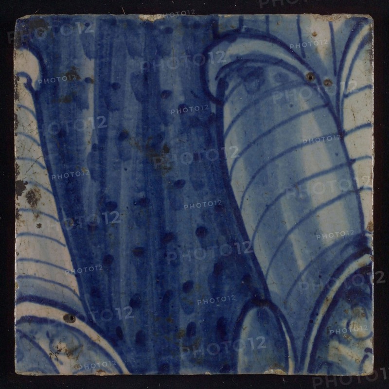 Tile with blue drawing, figure, tile picture footage fragment ceramics pottery glaze, d 1.3