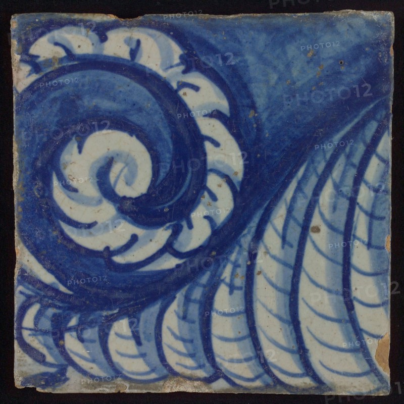 Tile with blue twisted curl, tile pilaster footage fragment ceramic pottery glaze, d 1.1