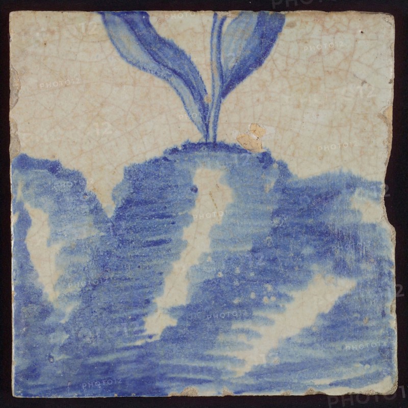 Tile with blue flower stalk on hill, tile pilaster footage fragment ceramic earthenware glaze, d 1.1