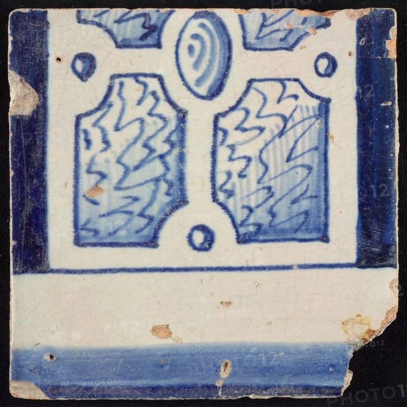 Tile of chimney pilaster, blue on white, part of column with capitals and division with whimsical lines, chimney pilaster tile