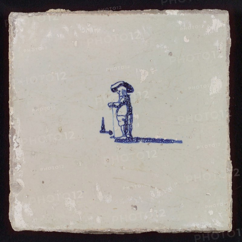 Scene tile, child's play, flasks, wall tile tile sculpture ceramic earthenware glaze, baked 2x glazed painted Blue on white