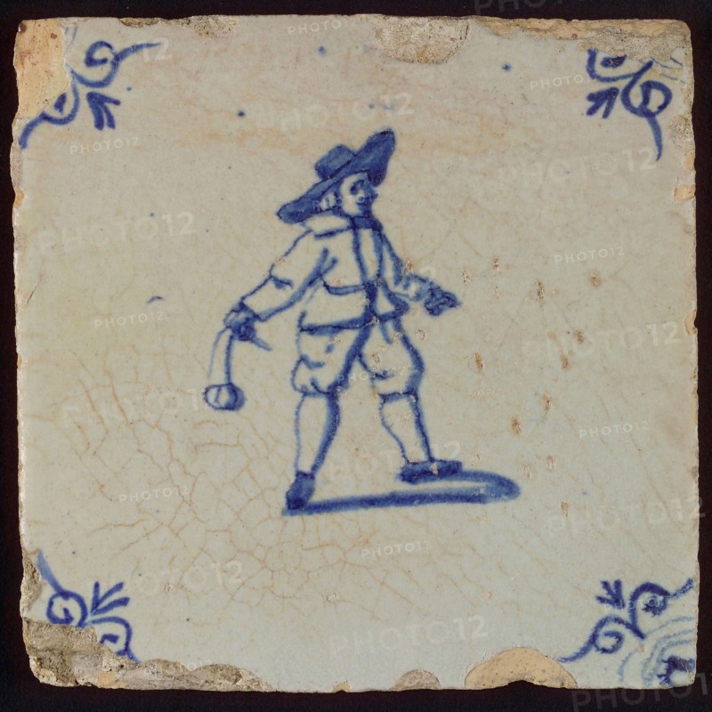 Scene tile, child's play, chiseling, corner motif ox's head, wall tile tile sculpture ceramic earthenware glaze, baked 2x glazed