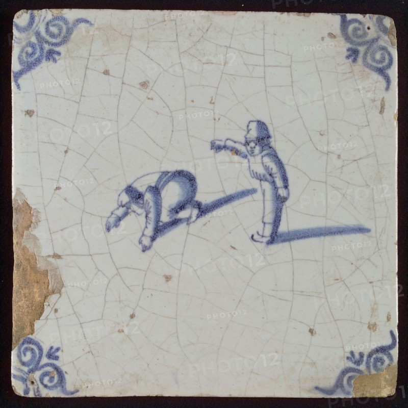 Scene tile, double child's play, leapfrog, corner motif ox's head, wall tile tile sculpture ceramic earthenware glaze, baked 2x