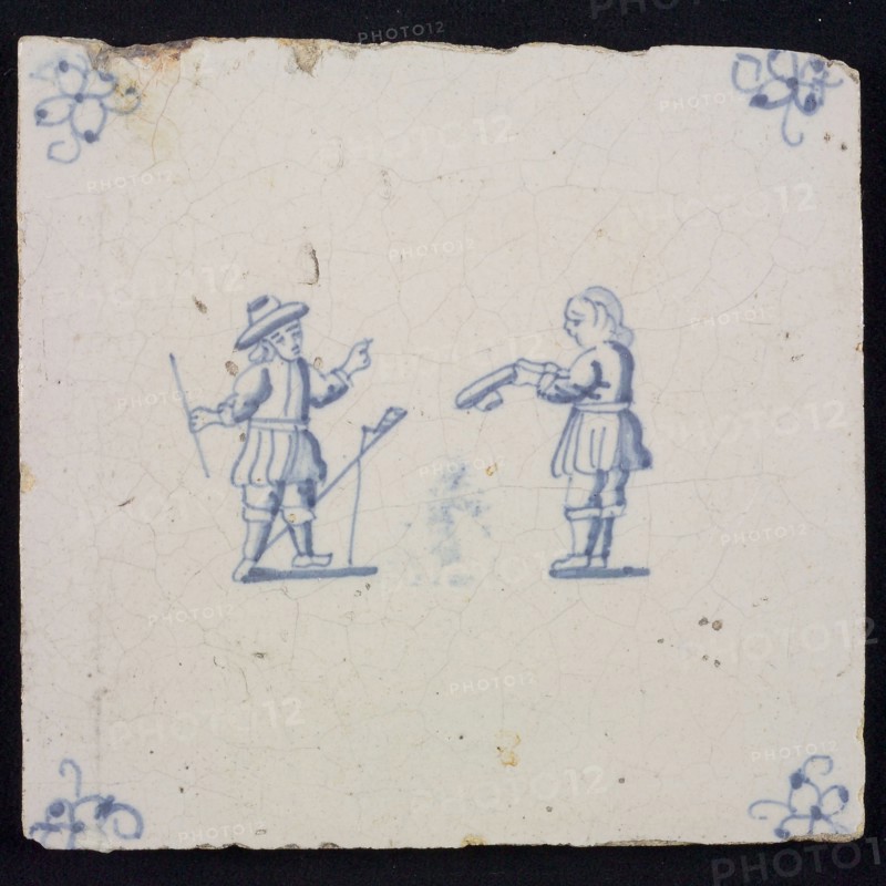 Scene tile, double child's play, tipping, corner motif spider, wall tile tile sculpture ceramic earthenware glaze, baked 2x