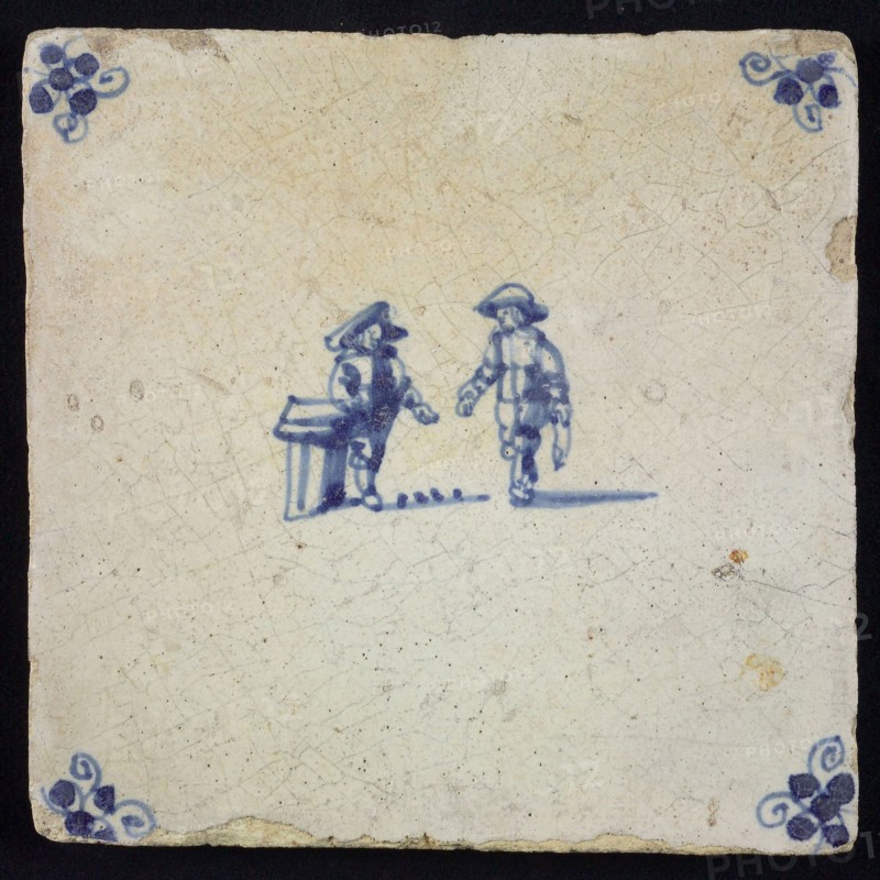Scene tile, double child's play, flickering, corner motif spider, wall tile tile sculpture ceramic earthenware glaze, baked 2x