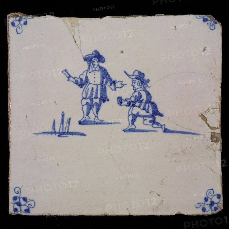 Scene tile, double child's play, koten, corner motif spider, wall tile tile sculpture ceramic earthenware glaze, baked 2x glazed