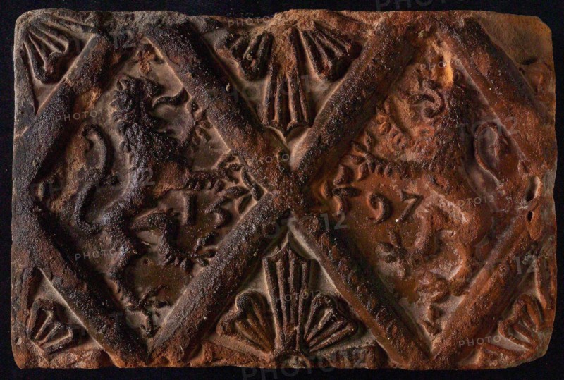 Hearthstone, from Antwerp Belgium, without frame, with two lions in the window, fireplace stone part ceramic brick, baked Hearth