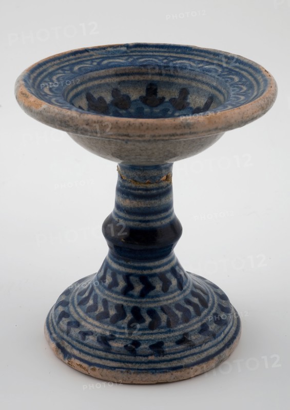 Blue salt barrel on column, majolica, decorated with rosette, salt barrel tableware holder earth discovery ceramics earthenware