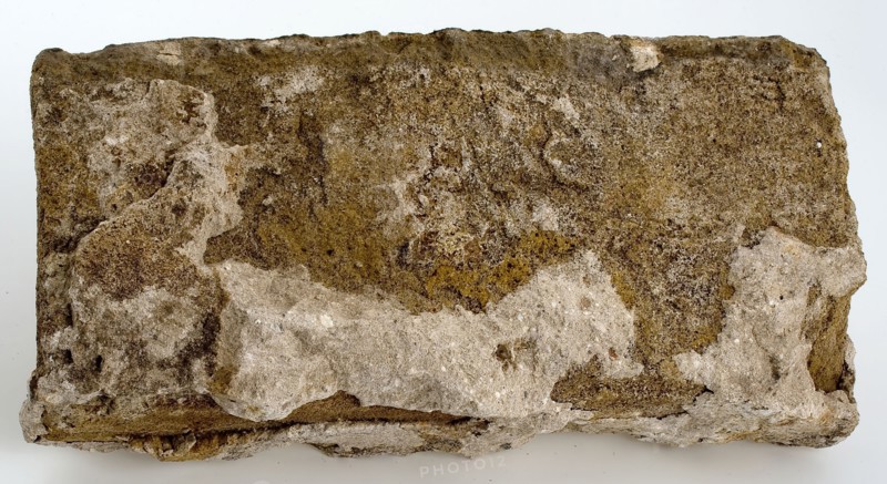 Yellow-gray brick from bastion on the south side of the Oostpoort, brick building material soil find ceramics pottery