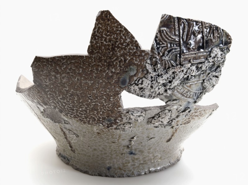 Fragments of large stoneware Bartmann jug, also called Bellarmine jug, with cartouches, Bartmann juggeruik tableware holder soil