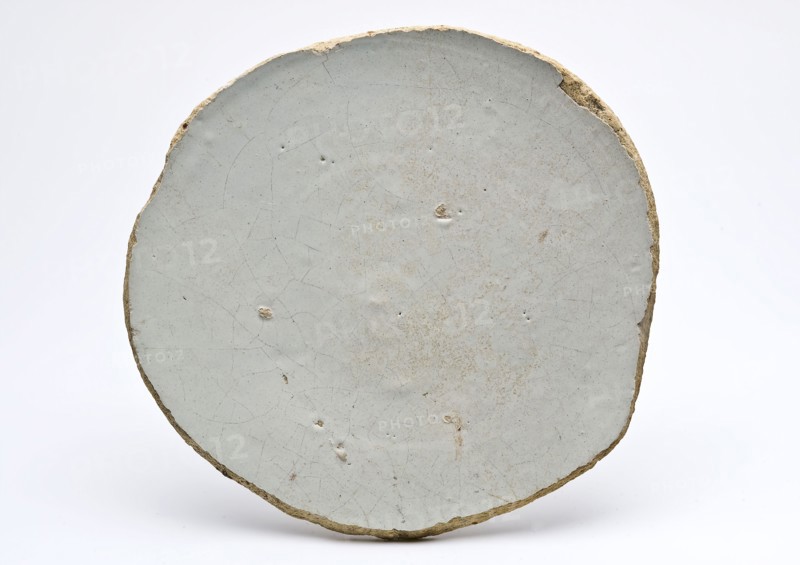 Soul of white majolica dish, dish plate crockery holder soil find ceramic earthenware glaze tin glaze lead glaze, ring 10.6 hand