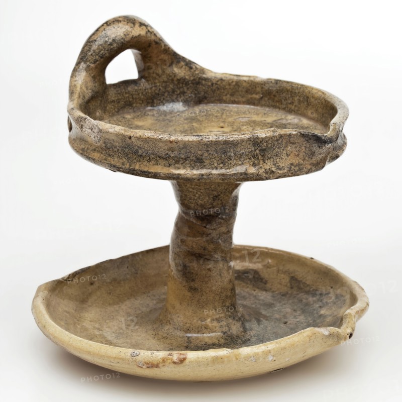 Earthenware oil lamp with two bowls, hanging ears and spouts, gray shard, glazed, oil lamp lamp lighting agent earth discovery