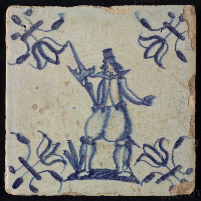 White tile with blue warrior, corner pattern lily, wall tile tile sculpture ceramics pottery glaze, baked 2x glazed painted