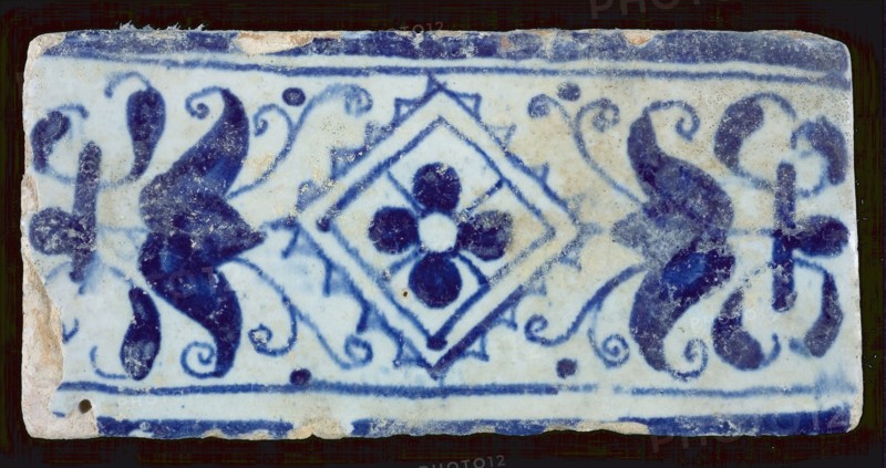 Border tile with flower and small square, blue, edge tile wall tile tile sculpture ceramic earthenware glaze, baked 2x glazed