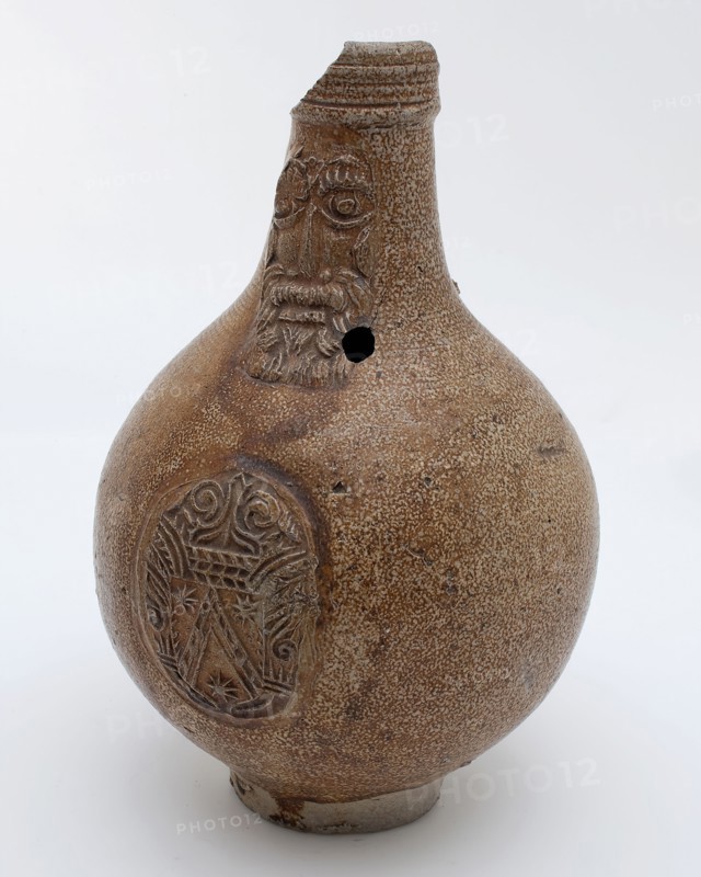 Light brown Bartmann jug, under beard mask weapon medallion, Bartmann jug jug crockery holder soil find ceramic stoneware clay