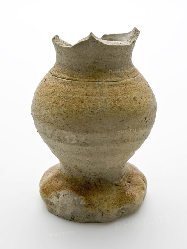 Fragment of stoneware funnel beaker with pinched foot, funnel beaker cup drinking utensils tableware holder soil find ceramic