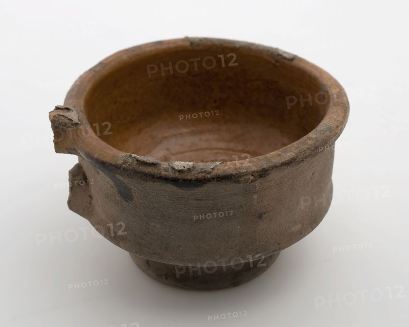 Pottery strawberry pot, red shard, internally glazed, hole in the bottom, on stand, Strawberry pottery pottery container soil