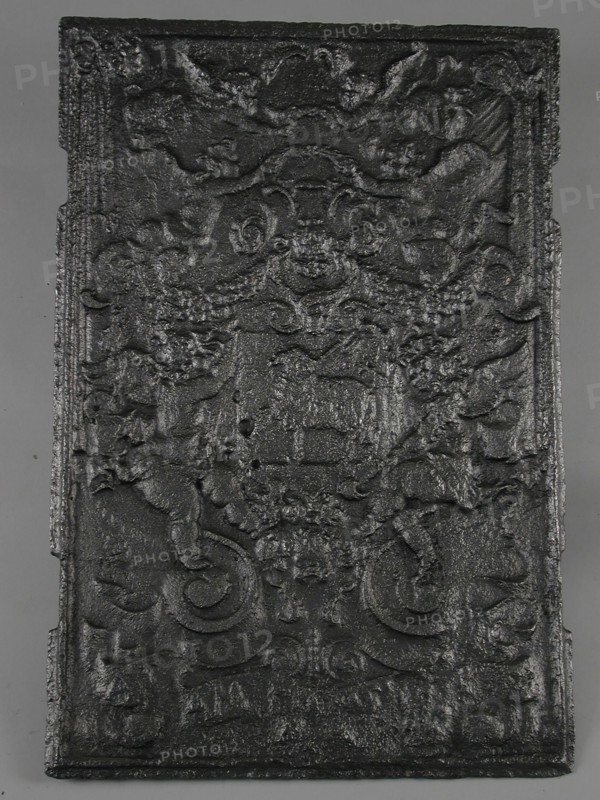 Adam Damen, Fireback coat of arms with sheep and stick, Lamb of God, text ADAM DAMEN ME FECIT, hob plate cast iron, cast