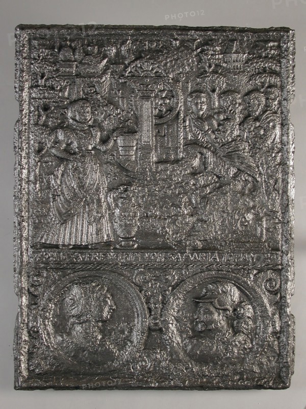 Fireplace biblical representation: Jesus with Samaritan woman at the well, medallions with portraits, fire place soil foundry