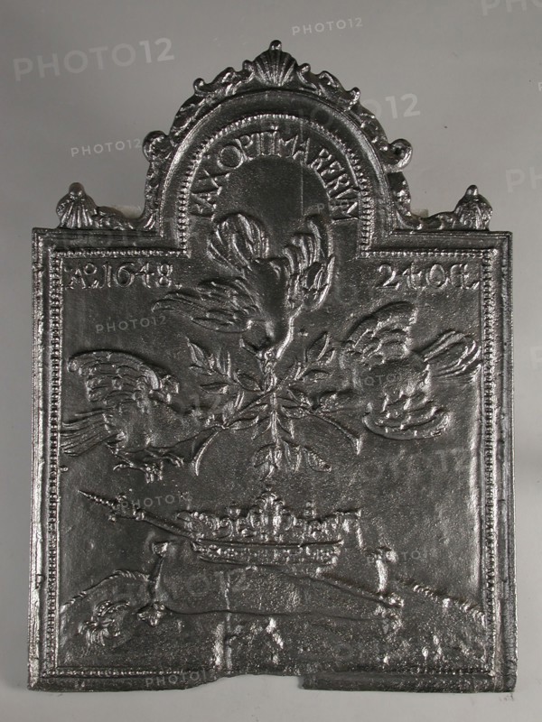Fireback three pigeons, peace of Münster, year 1648, 24 Oct Pax Optima Rerum, hob plate cast iron, cast Rectangular bow