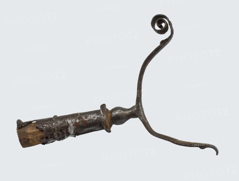 Metal forquet, support fork with curled ends for supporting musket Spanish Style, forquet soil find metal iron metal