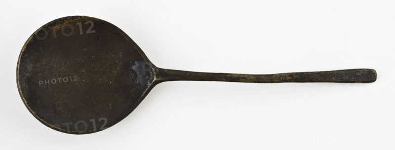 Pewter spoon with flattened handle and drip-shaped container with brand, spoon cutlery soil find copper silver metal