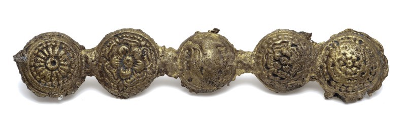 Five brass round buttons, connected (semi-finished), knot clothing accessory semi-finished clothing soil find brass copper metal