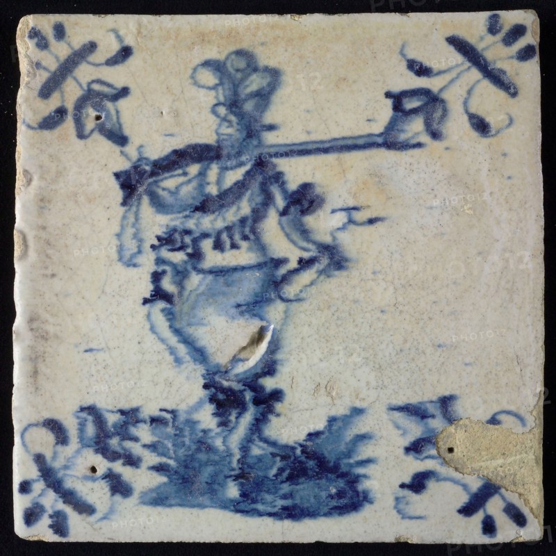 White tile with blue warrior, corner pattern lily, wall tile tile sculpture ceramics pottery glaze, baked 2x glazed painted