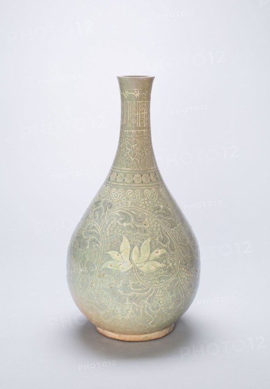 Bottle-Shaped Vase with Lotus Flowers and Stylized Scrolls, Goryeo dynasty (918–1392), 14th century, Korea, Korea, Celadon-glazed stoneware with underglaze inlaid decoration of black and white clays, H. 34.3 cm (13 1/2 in.), diam. 18.cm (7 1/4 in.)