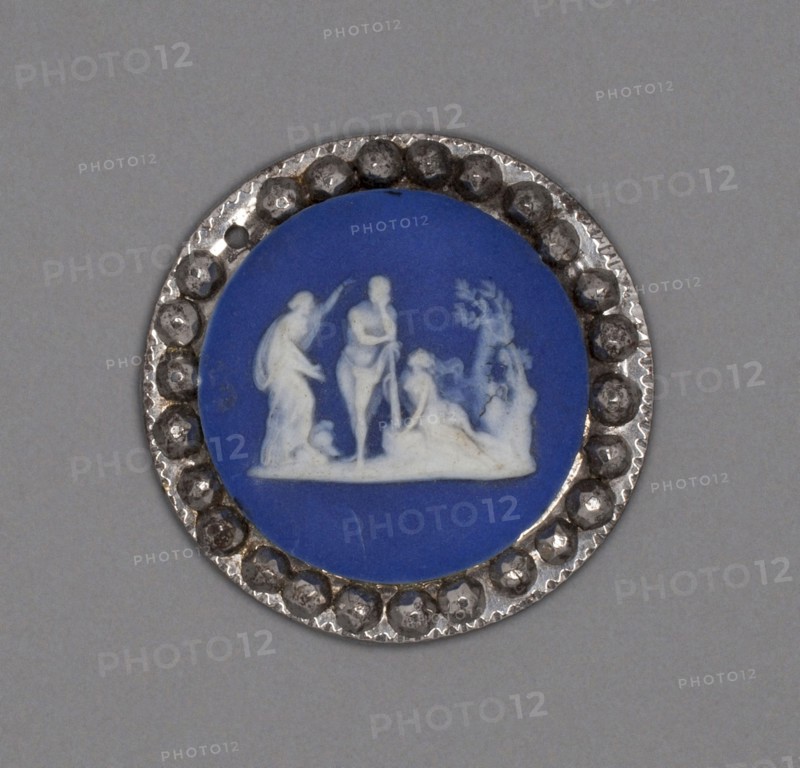 Button with Choice of Hercules, Late 18th century, Wedgwood Manufactory, England, founded 1759, Burslem, Stoneware (jasperware), Diam. 3.5 cm (1 3/8 in.)
