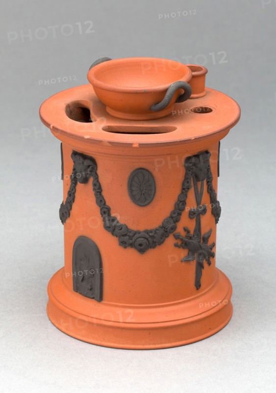 Inkstand, 1810/20, Wedgwood Manufactory, England, founded 1759, Burslem, Earthenware (rosso antico), 10.3 × 8.3 cm (4 1/16 × 3 1/4 in.)